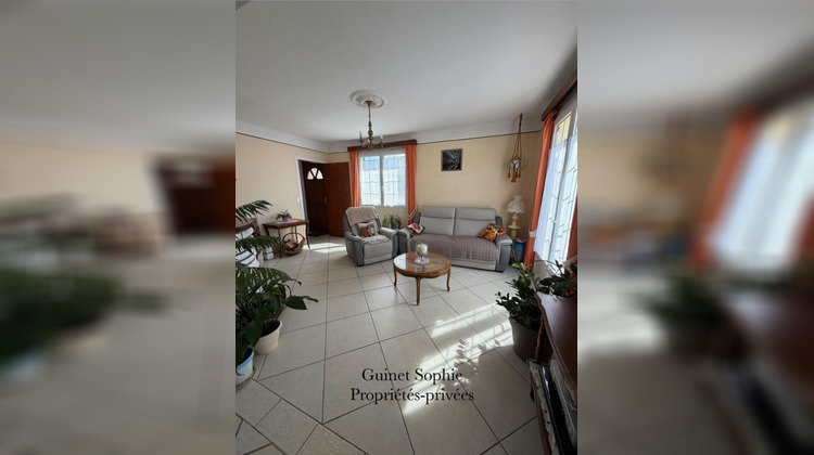 Ma-Cabane - Vente Maison SAINT JEAN DE BEUGNE, 96 m²