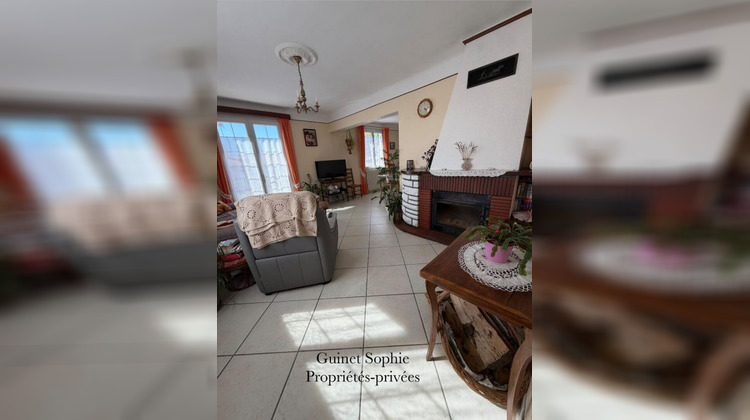 Ma-Cabane - Vente Maison SAINT JEAN DE BEUGNE, 96 m²