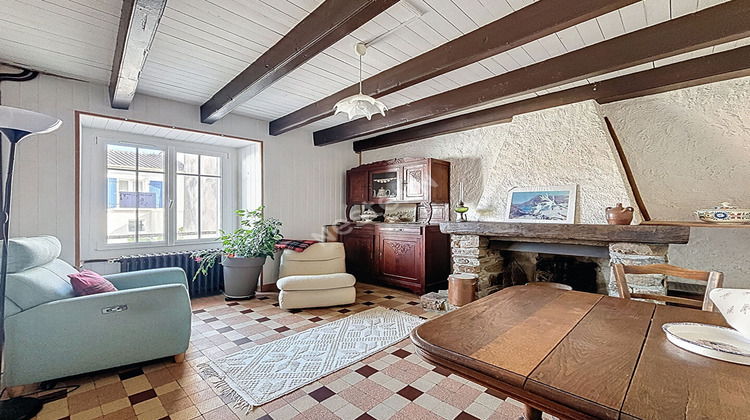 Ma-Cabane - Vente Maison SAINT-JEAN-DE-BOISEAU, 86 m²