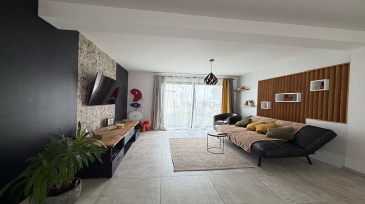 Ma-Cabane - Vente Maison SAINT-JEAN-DE-BRAYE, 130 m²