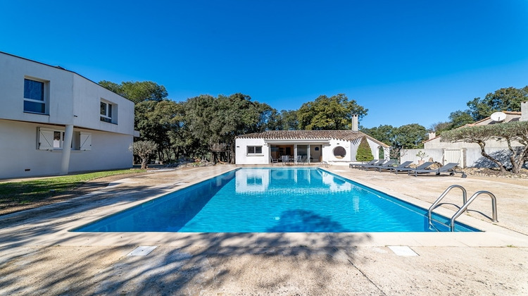 Ma-Cabane - Vente Maison SAINT JEAN DE CORNIES, 330 m²