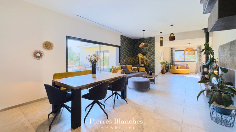 Ma-Cabane - Vente Maison SAINT JEAN DE CORNIES, 166 m²