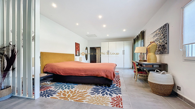 Ma-Cabane - Vente Maison Saint-Jean-de-Cuculles, 215 m²