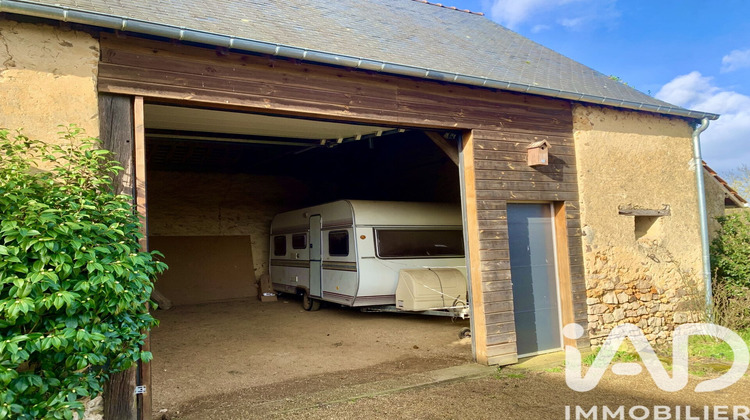 Ma-Cabane - Vente Maison Saint-Jean-de-la-Motte, 210 m²