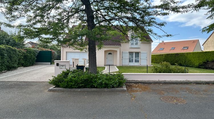 Ma-Cabane - Vente Maison SAINT-JEAN-DE-LA-RUELLE, 133 m²