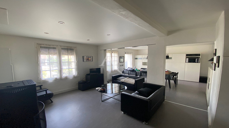 Ma-Cabane - Vente Maison SAINT-JEAN-DE-LA-RUELLE, 77 m²