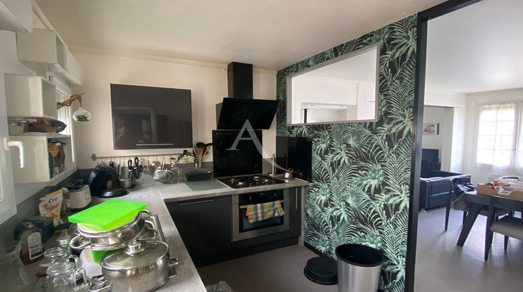 Ma-Cabane - Vente Maison SAINT-JEAN-DE-LA-RUELLE, 77 m²