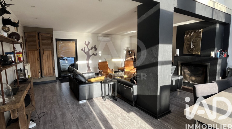 Ma-Cabane - Vente Maison Saint-Jean-de-la-Ruelle, 263 m²