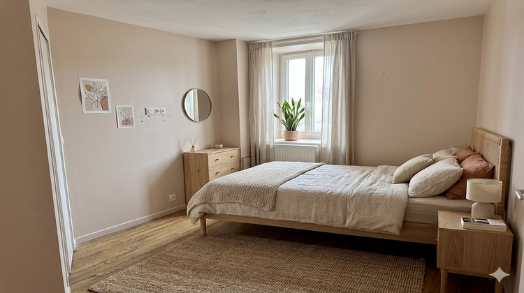 Ma-Cabane - Vente Maison SAINT-JEAN-DE-LA-RUELLE, 149 m²