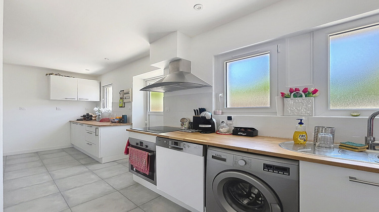 Ma-Cabane - Vente Maison SAINT-JEAN-DE-LA-RUELLE, 69 m²