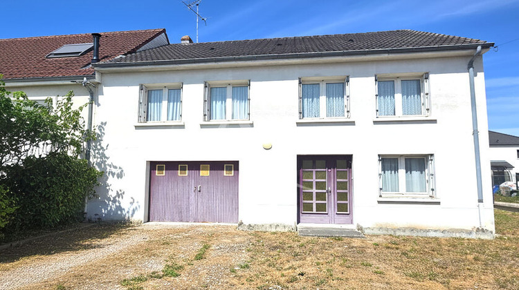 Ma-Cabane - Vente Maison SAINT-JEAN-DE-LA-RUELLE, 106 m²