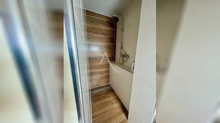 Ma-Cabane - Vente Maison SAINT-JEAN-DE-LA-RUELLE, 91 m²