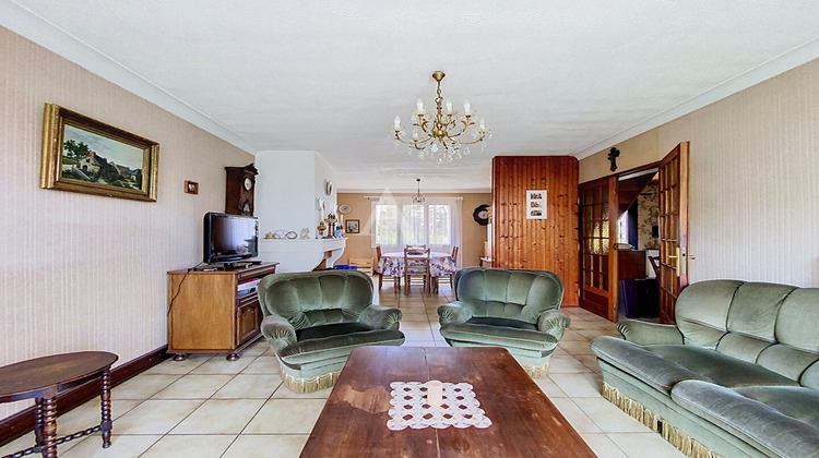 Ma-Cabane - Vente Maison SAINT-JEAN-DE-LINIERES, 131 m²