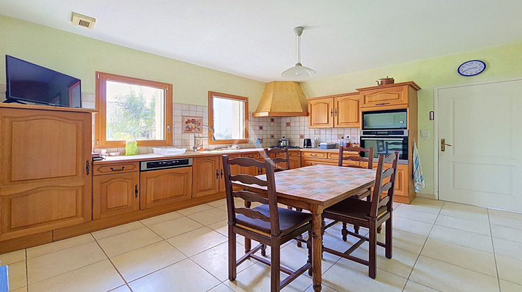 Ma-Cabane - Vente Maison SAINT-JEAN-DE-LINIERES, 192 m²