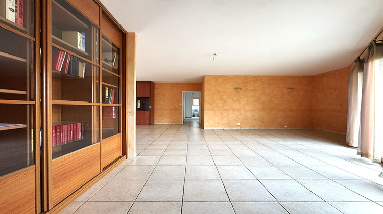 Ma-Cabane - Vente Maison SAINT-JEAN-DE-LINIERES, 192 m²
