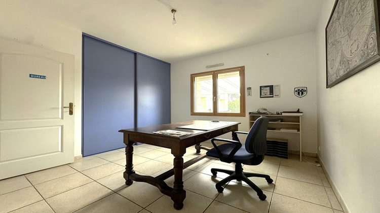 Ma-Cabane - Vente Maison SAINT-JEAN-DE-LINIERES, 192 m²