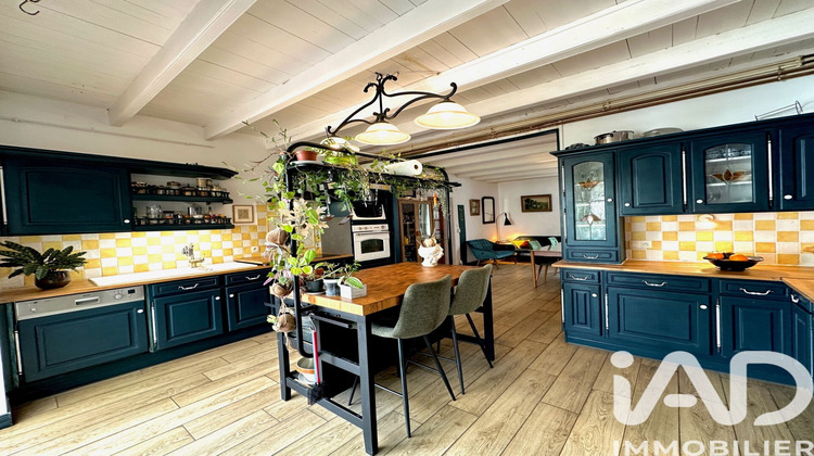 Ma-Cabane - Vente Maison Saint-Jean-de-Liversay, 181 m²