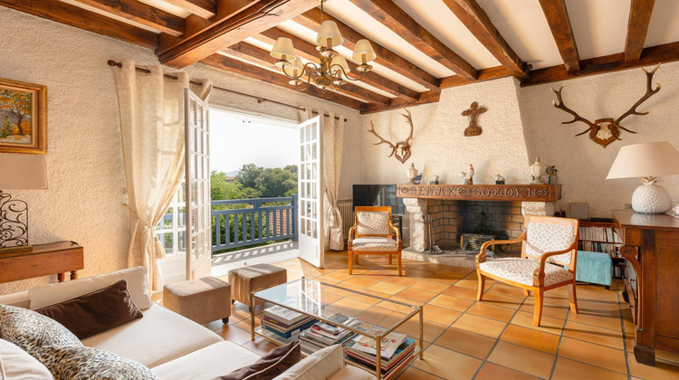 Ma-Cabane - Vente Maison Saint-Jean-de-Luz, 255 m²