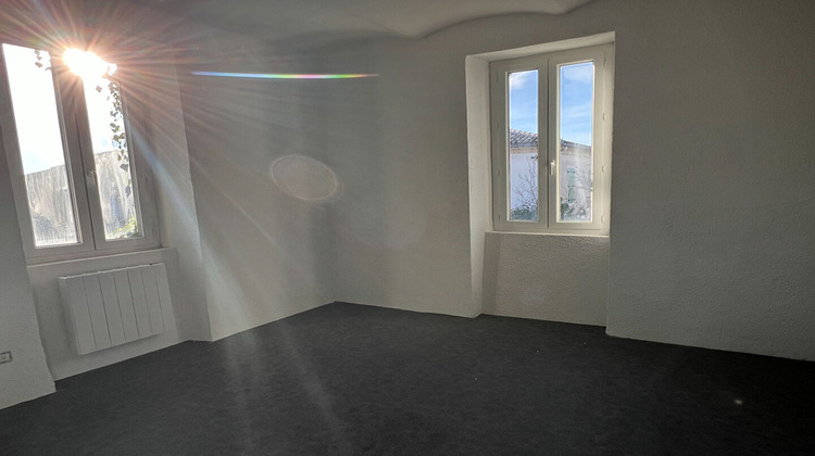 Ma-Cabane - Vente Maison SAINT-JEAN-DE-MARUEJOLS-ET-AVEJAN, 275 m²