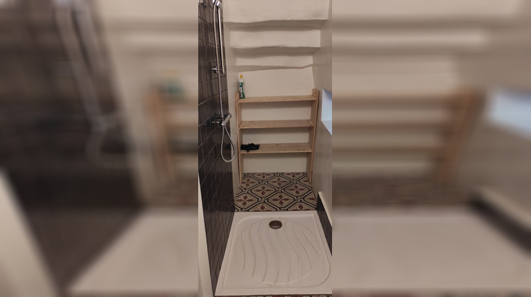 Ma-Cabane - Vente Maison SAINT-JEAN-DE-MARUEJOLS-ET-AVEJAN, 60 m²