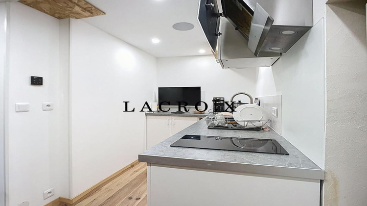 Ma-Cabane - Vente Maison SAINT JEAN DE MARUEJOLS ET AVEJAN, 52 m²