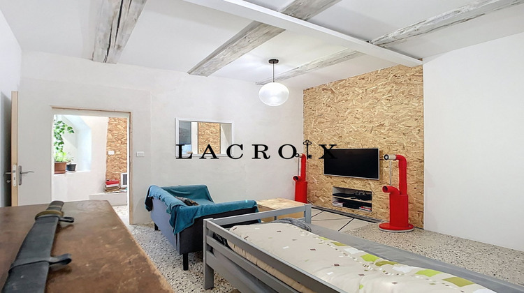 Ma-Cabane - Vente Maison SAINT JEAN DE MARUEJOLS ET AVEJAN, 52 m²