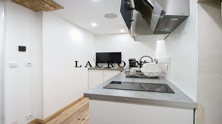 Ma-Cabane - Vente Maison SAINT JEAN DE MARUEJOLS ET AVEJAN, 52 m²