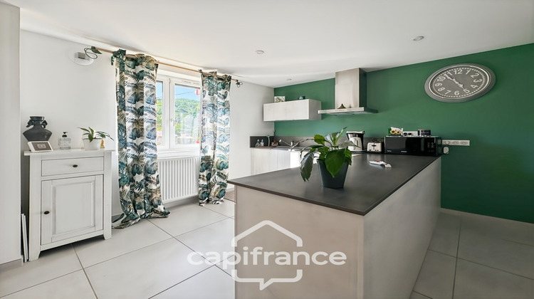 Ma-Cabane - Vente Maison SAINT JEAN DE MUZOLS, 148 m²