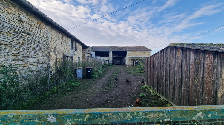 Ma-Cabane - Vente Maison Saint-Jean-de-Sauves, 80 m²