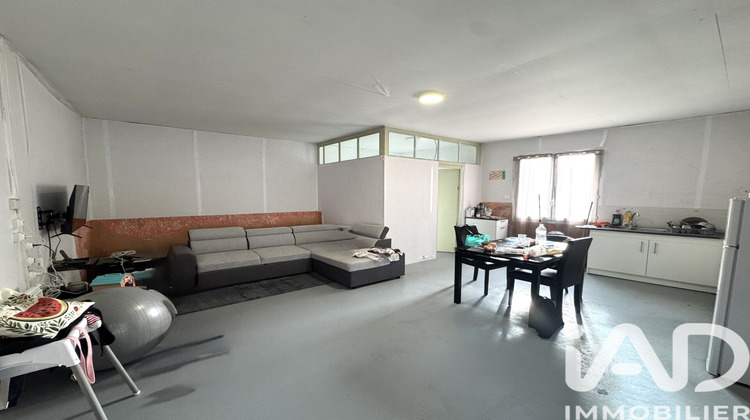 Ma-Cabane - Vente Maison Saint-Jean-de-Sauves, 51 m²