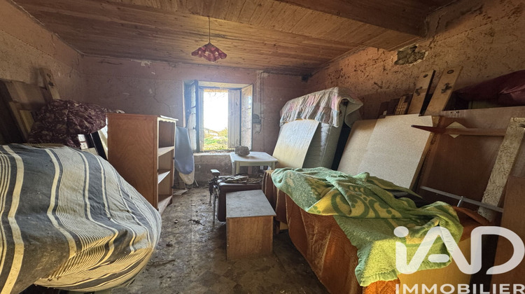 Ma-Cabane - Vente Maison Saint-Jean-de-Sauves, 59 m²