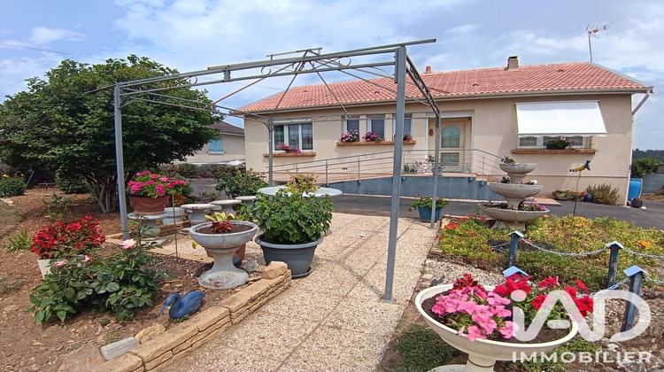 Ma-Cabane - Vente Maison Saint-Jean-de-Thouars, 96 m²
