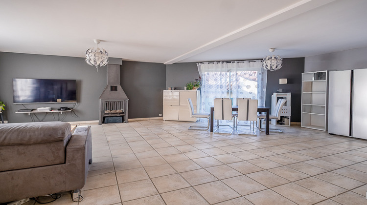 Ma-Cabane - Vente Maison SAINT-JEAN-DE-THURIGNEUX, 115 m²