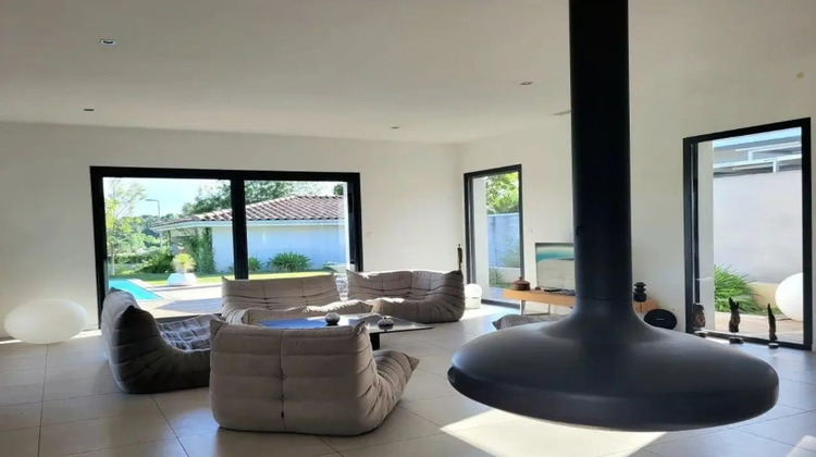 Ma-Cabane - Vente Maison SAINT JEAN DE VEDAS, 165 m²