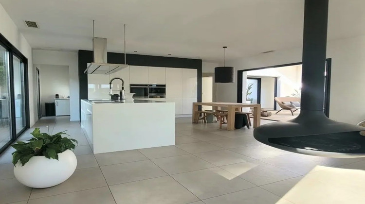 Ma-Cabane - Vente Maison SAINT JEAN DE VEDAS, 165 m²