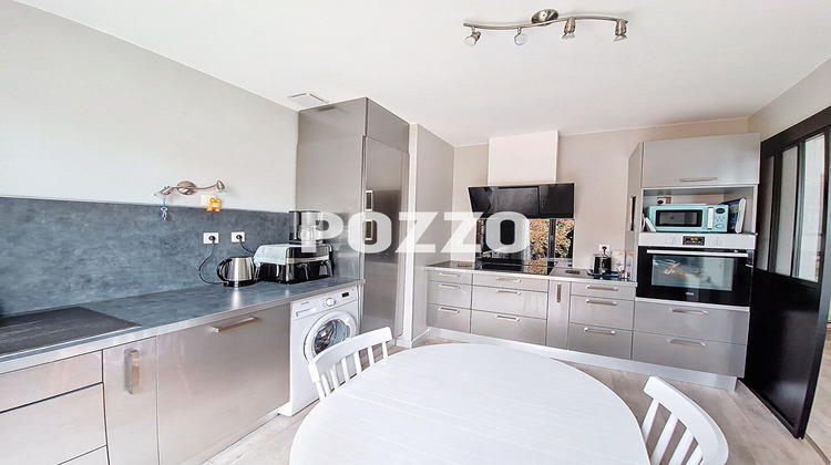 Ma-Cabane - Vente Maison SAINT-JEAN-DES-CHAMPS, 77 m²