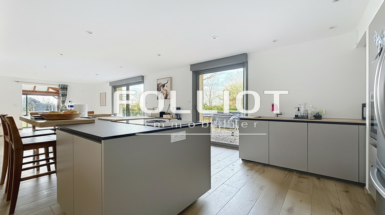 Ma-Cabane - Vente Maison SAINT-JEAN-DES-CHAMPS, 166 m²