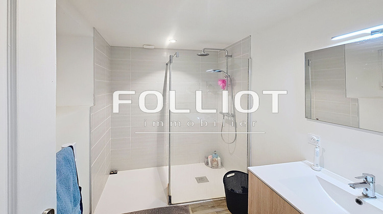 Ma-Cabane - Vente Maison SAINT-JEAN-DES-CHAMPS, 97 m²