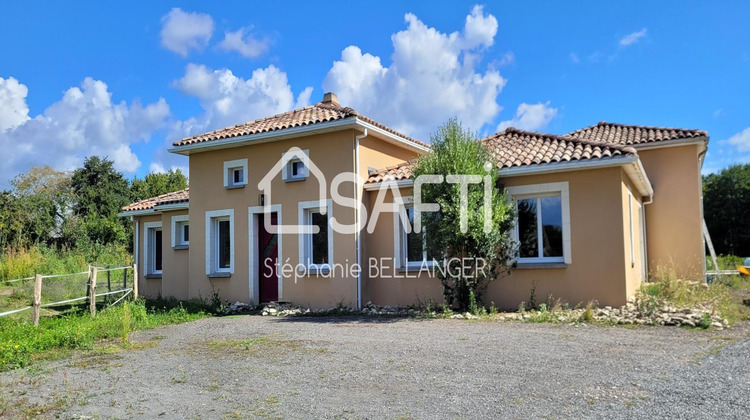 Ma-Cabane - Vente Maison Saint-Jean-du-Bois, 188 m²