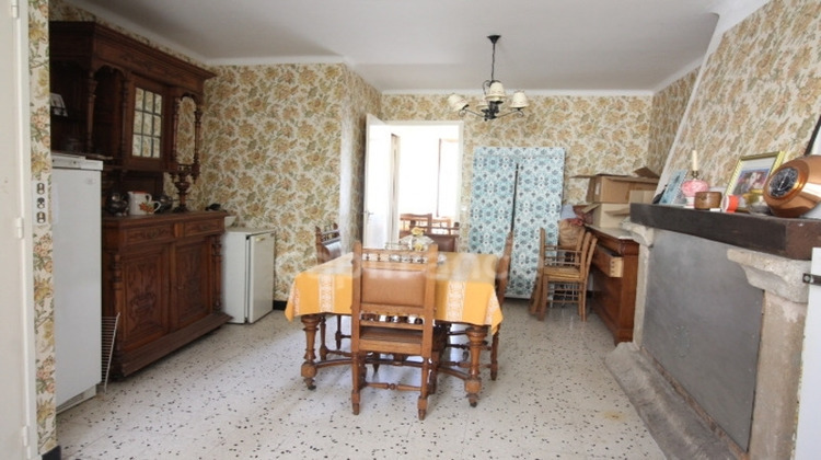 Ma-Cabane - Vente Maison SAINT JEAN DU BRUEL, 109 m²