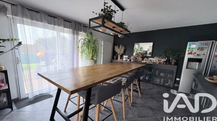 Ma-Cabane - Vente Maison Saint-Jean-du-Cardonnay, 93 m²