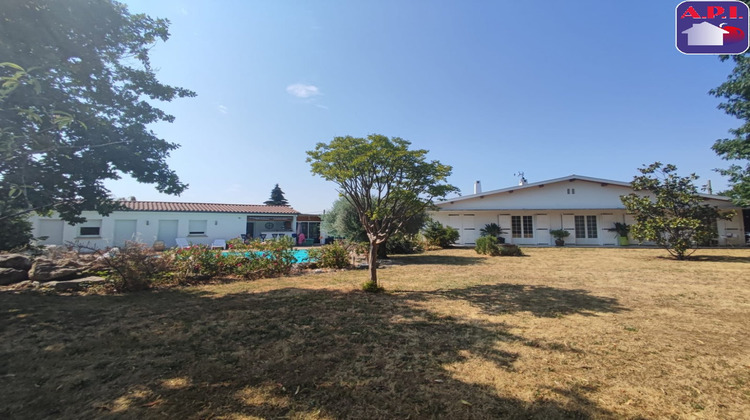 Ma-Cabane - Vente Maison SAINT JEAN DU FALGA, 297 m²