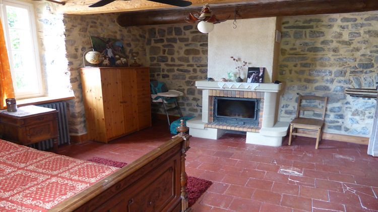 Ma-Cabane - Vente Maison SAINT-JEAN-DU-PIN, 176 m²