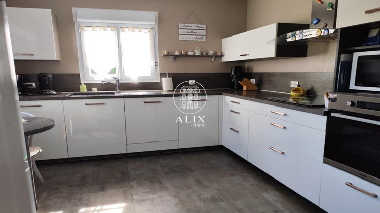 Ma-Cabane - Vente Maison Saint-Jean-Froidmentel, 104 m²