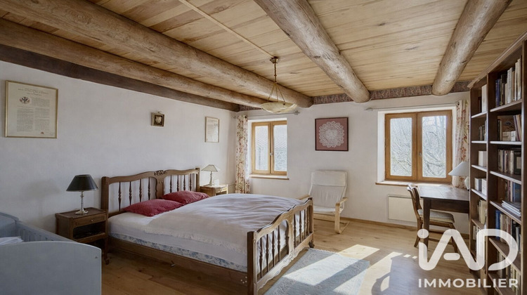 Ma-Cabane - Vente Maison Saint-Jean-Lachalm, 270 m²