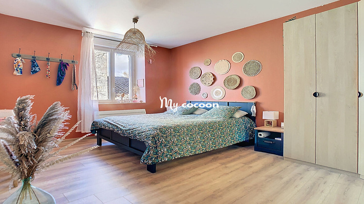 Ma-Cabane - Vente Maison SAINT-JEAN-LE-VIEUX, 100 m²