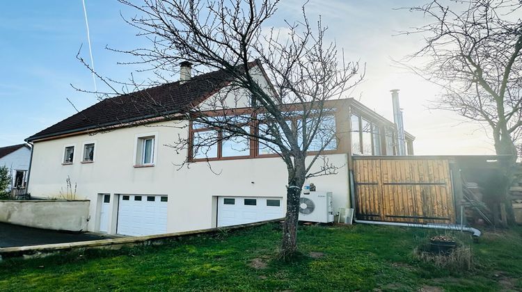 Ma-Cabane - Vente Maison SAINT-JEAN-LES-DEUX-JUMEAUX, 145 m²