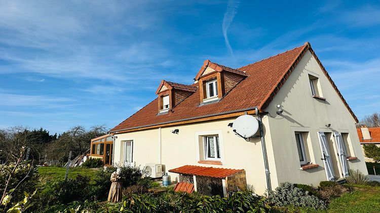 Ma-Cabane - Vente Maison SAINT-JEAN-LES-DEUX-JUMEAUX, 145 m²