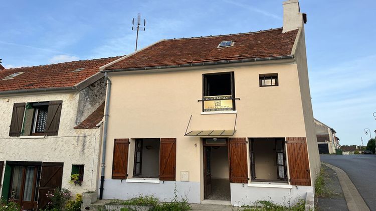 Ma-Cabane - Vente Maison SAINT-JEAN-LES-DEUX-JUMEAUX, 70 m²