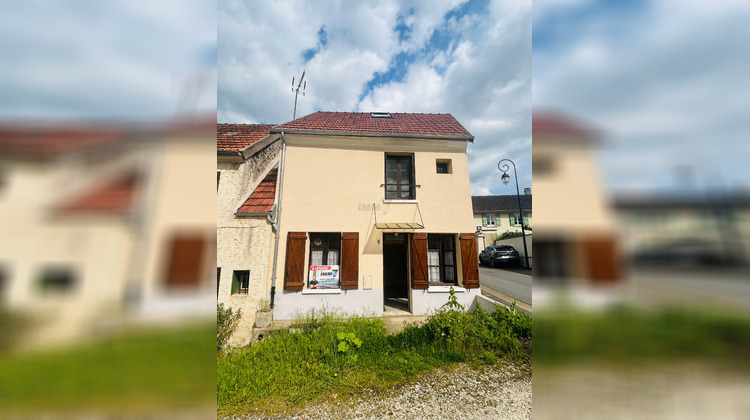 Ma-Cabane - Vente Maison SAINT-JEAN-LES-DEUX-JUMEAUX, 64 m²